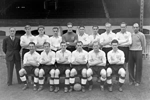 Images Dated 15th April 2013: Fulham - 1951 / 52