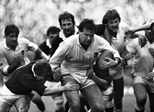 Images Dated 2nd February 2013: Gary Pearce runs against Scotland - 1983 Five Nations