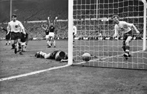 1964 FA Cup Final - West Ham United 3 Preston North End 2 Collection: Geoff Hurst scores for West Ham - 1964 FA Cup Final