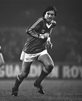 Images Dated 10th June 2011: George Best plays for Ipswich Town in 1979