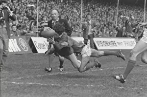 Images Dated 27th January 2009: Gerald Davies dives into the corner to score during the 1974 Five Nations