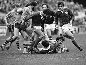 : Ireland 12 Australia 16
