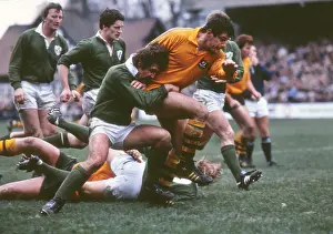 : Ireland 12 Australia 16