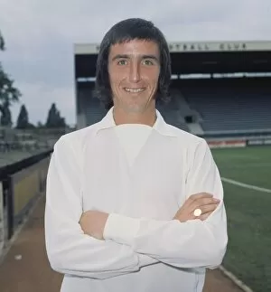 Images Dated 1st August 1972: Jimmy Dunne - Fulham