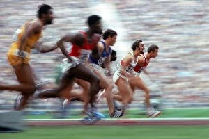 1972 Munich Olympics Collection: Jobst Hirscht strains to keep up with Valeriy Borzov in the 100m at the 1972 Munich Olympics