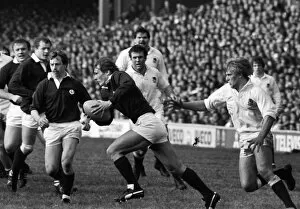 Calcutta Cup Collection: John Rutherford runs against England - 1983 Five Nations
