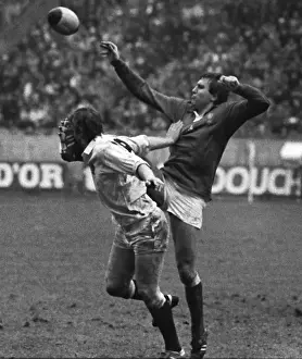 John Scott gets a boot in the face from Jean Luc Joinel - 1982 Five Nations