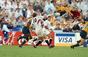 Jonny Wilkinson gives the pass which sets up Jason Robinsons try in the 2003 World Cup Final
