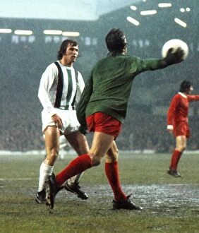 Images Dated 15th May 2012: Jupp Heynckes during the 1973 UEFA Cup Final