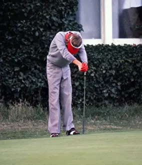 Ken Brown shows his despair after his missed putt loses him a match at the 1977 Ryder Cup