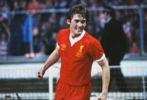 Images Dated 27th May 2011: Kenny Dalglish celebrates scoring in the 1978 European Cup Final