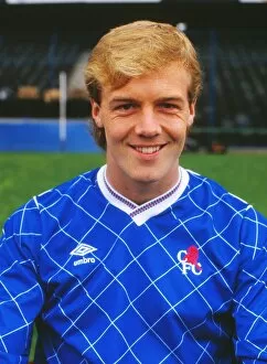 Images Dated 17th May 2011: Kerry Dixon - Chelsea