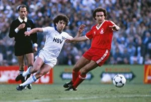 Images Dated 21st April 2010: Kevin Keegan and Martin O Neill during the 1980 European Cup Final