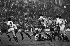 Images Dated 11th February 2011: Lancashire captain Bill Beaumont on the ball during the 1980 County Championship Final
