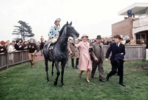 Horse Racing Collection: Lester Piggott on the Humble Duty after winning the 1970 1000 Guineas Stakes