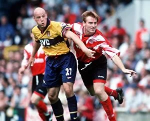 shaw Collection: Leyton Orient v Arsenal