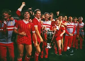 1984 European Cup Final: Liverpool 1* Roma 1 (*win on pens) Collection: Liverpool players celebrate winning the 1984 European Cup