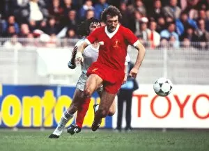 1981 European Cup Final: Liverpool 1 Real Madrid 0 Collection: Liverpools Ray Kennedy - 1981 European Cup Final