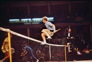 Images Dated 13th September 2010: Mark Cox vaults the net after winning the 1975 Rothmans International Tennis Trophy