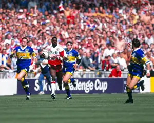 Martin Offiah on the way to scoring his 90m try in the 1994 Challenge Cup Final