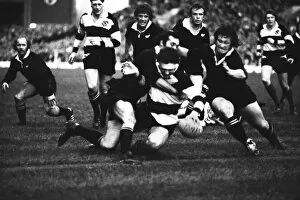Images Dated 28th February 2012: Mervyn Davies scores for the Barbarians against the All Blacks in 1974