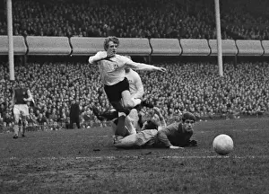 Millwalls Eamonn Dunphy and Aston Villa goalkeeper Colin Withers