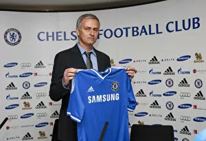 Mourinho_sacked Collection: Mourinho Chelsea Press Conference