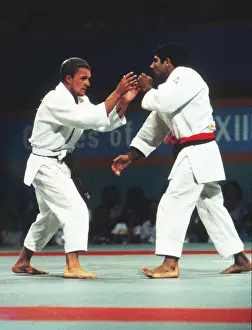 Olympic Games Prints: Neil Eckersley takes on Eddy Koaz - 1984 Los Angeles Olympics