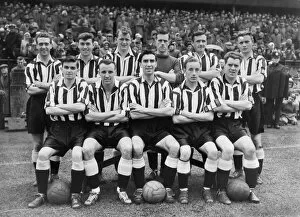 Images Dated 15th April 2013: Newcastle United - 1956 / 57