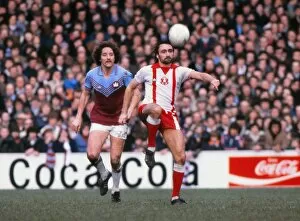 Images Dated 1978 December: Orients Peter Kitchen and West Hams John McDowell