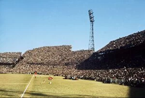 1974 British Lions in South Africa Collection: Packed stands at Ellis Park, Johannesburg, watches the last test between the Lions