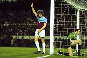 Images Dated 5th May 1976: Pat Holland celebrates scoring the opening goal of the game - 1976 Cup Winners Cup Final