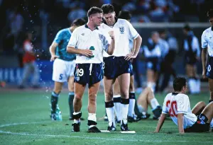 Paul Gascoigne and Chris Waddle before the penalty shoot-out against Germany at Italia 90
