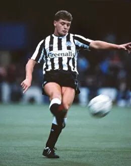 Images Dated 15th March 2011: Paul Gascoigne - Newcastle United