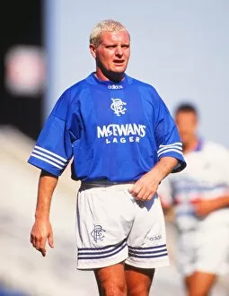 Images Dated 12th March 2011: Paul Gascoigne - Rangers