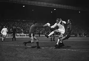 Peter Bonetti saves from Mick Jones - 1969 / 70 League Cup