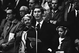 Images Dated 17th July 2012: Prince Charles opens London Welshs clubhouse in 1969