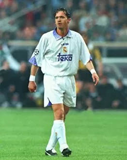 Real Madrid Collection: Real Madrids Predrag Mijatovic during the 1998 Champions League Final