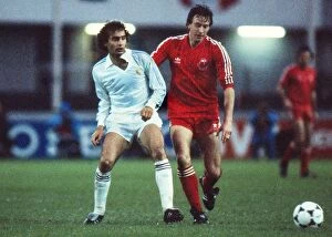 Real Madrid Collection: Real Madrids Ricardo Gallego and Aberdeens Neil Simpson - 1983 Cup Winners Cup Final