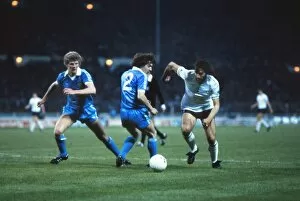 Tottenham Collection: Ricky Villa on the way to scoring his famous FA Cup-winning goal against Manchester City in 1981