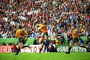 Rob Andrew kicks his game-winning drop-goal in the 1995 Rugby World Cup quarter-final