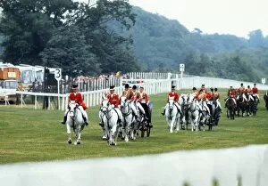 Images Dated 13th June 2011: The Royal procession brings The Queen to the races, 1973