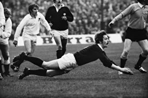 Images Dated 23rd July 2012: Scotlands Alan Lawson - 1976 Five Nations