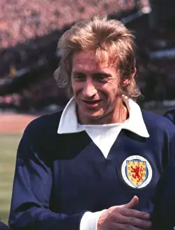 Images Dated 2010 April: Scotlands Denis Law - 1972 British Home Championship