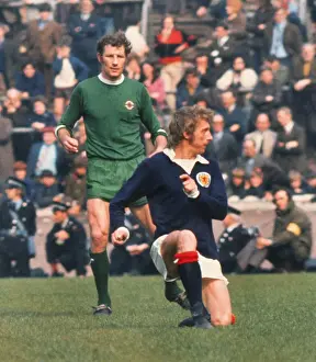 Images Dated 2010 April: Scotlands Denis Law - 1972 British Home Championship