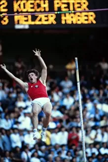 Images Dated 21st December 2011: Sergey Bubka - 1988 Seoul Olympics - Mens Pole Vault