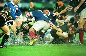 Images Dated 2nd March 2010: South Africas Ruben Kruger dives over the line to score the South African try in the 1995 Rugby