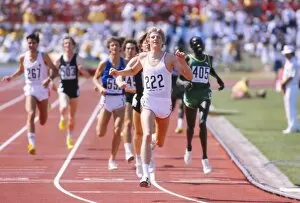 Images Dated 29th July 2010: Steve Cram wins 1500m gold at the 1982 Commonweath Games