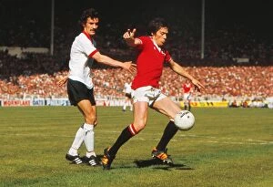 Images Dated 30th September 2010: Stuart Pearson and Terry McDermott - 1977 FA Cup Final