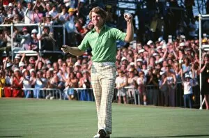 Images Dated 13th July 2010: Tom Watson celebrates sinking the winning putt at the 1977 Open Championship